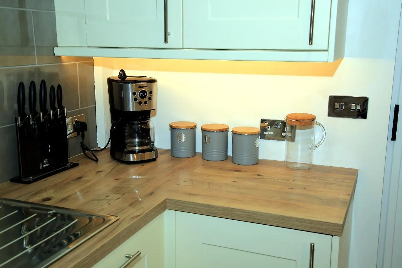 A Modern, Comfy Newly Remodeled 2Bd House Villa Barking  0*, Barking (Greater London) United Kingdom